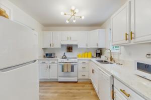 The Manor at Forsyth Gardens