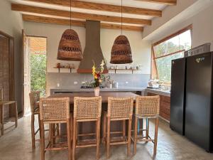 Casa de Campo con Piscina, BBQ y Naturaleza Cañete