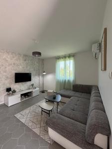 Deaf Valley Apartment 1