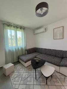 Deaf Valley Apartment 1