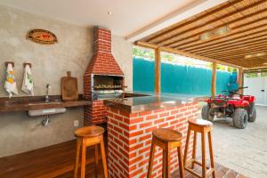 Casa de 6 suítes com Piscina e Sauna Privativa!