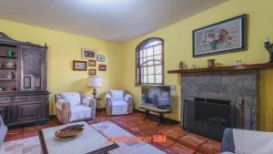 Casa de campo em Miguel Pereira com Piscina