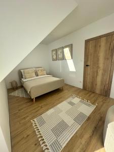 Apartament Krynica-Zdrój - Powroźnik - Dom na wzgórzu - House on the hill