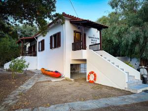 Ammouliani Beach House