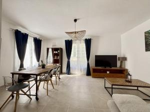 Appartements Appartement cosy Aigues-Mortes centre 4 pers : photos des chambres