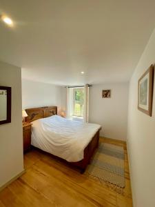 Maison de caractère rénovée avec terrain de pétanque