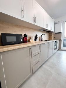 Skystay-modern airport apartment