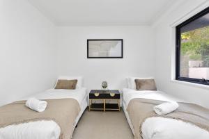 Urban Boho Chic Renovated 2BR with Balcony