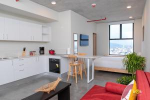 URBN Cozy Studio Sunset 806a