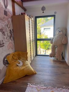 Villas Contemporary architect-s house, pool, jacuzzi : photos des chambres