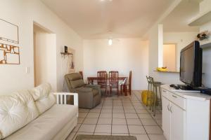 Lindo apto 350m do mar - 2 dormitórios - XZ01I