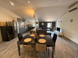 Appartements Appart Cosy avec clim 80m2 : photos des chambres