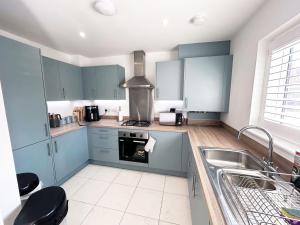 Luxury 3 bed home in Whitstable with parking