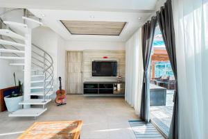 Cobertura com jacuzzi Aquecida exclusiva - 0432