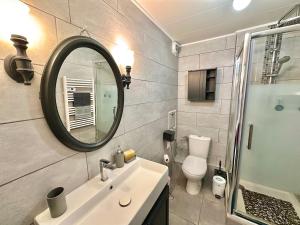 Appartements Cozy and charming house Parking : photos des chambres