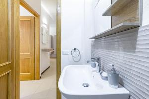 NURAS - Luna Charme House