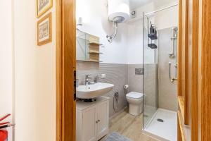 NURAS - Luna Charme House