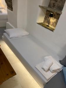 Verde Studio Steni, Tinos