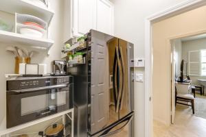 Private and Spacious Deluxe Rolling Hills Ranch Gem