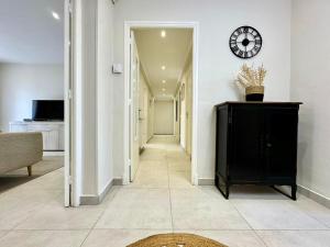 Appartements Le Sully Nest - Clim et parking : photos des chambres