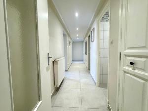 Appartements Le Sully Nest - Clim et parking : photos des chambres