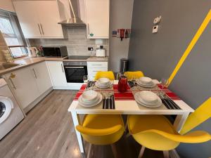 Anfield Courtyard Retreat