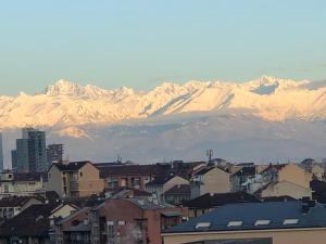 Pronto Soccorso per Globetrotter Stanza Privata con Bagno Condiviso e Vista sulle Alpi