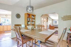 11 Acres of Adventure! Woodsy Mead Stay with Trails