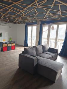 Grand appartement avec belle vue
