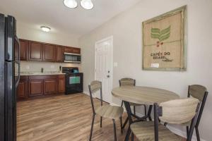 WL1, Free parking and Coffee , Smart Tv , Fast Wi-Fi