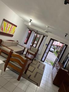 AP27 com 2 Suítes a Poucos Passos da Praia de Taperapuã