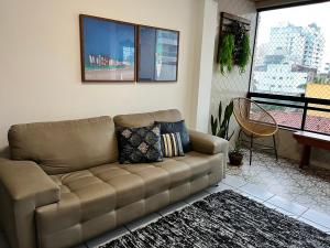 Aconchegante apto na Praia do Morro 100m da praia e perto de tudo