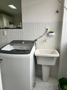 Aconchegante apto na Praia do Morro 100m da praia e perto de tudo