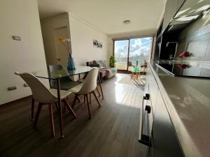 Moderno Departamento Equipado Estacionamiento Privado 2D-2B con Excelente ubicación en Los Ángeles