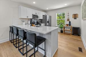 Modern Carriage House Indianapolis