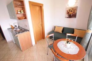 One-Bedroom Apartment Crikvenica 50