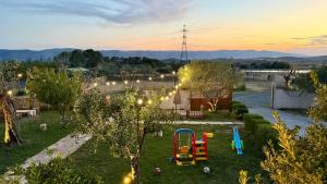 Tringa Guesthouse - Mrizi i Zanave