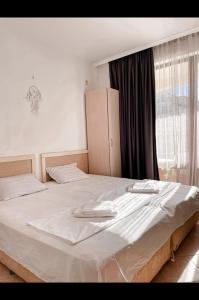 Royal Sun - Vaio - 1BR Apt with Balcony - Pool View