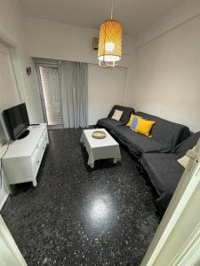 EVES HOUSE 2 in FRONT OF THE BEACH