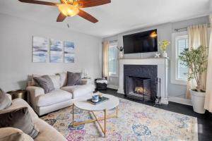 House in a Quiet Neighborhood Downtown