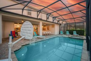Superhero BR, Arcade, Theater & Pool - Near Disney