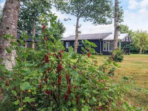 2 person holiday home in Thyholm-By Traum