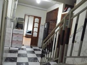 10 seasoun House