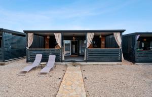 Awesome Home In Pirovac With Swimming Pool