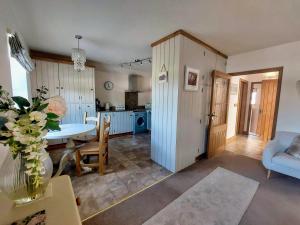 Summer Cottage in Onecote