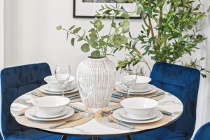 Stylish & Convenient Gem Pimlico Next London Eye