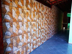 Casa Praia Grande wi-fi 4 dorm 3 carros área churrasq 700 MTS da praia Imirim