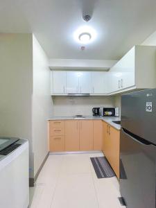 1 BR Cozy unit Uptown Parksuites BGC