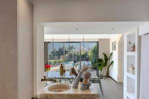 Maisons de vacances Villa With Pool In The Heart Of French Riviera : photos des chambres