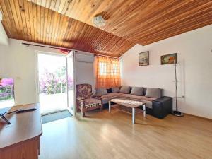 Two-Bedroom Apartment in Medulin VII